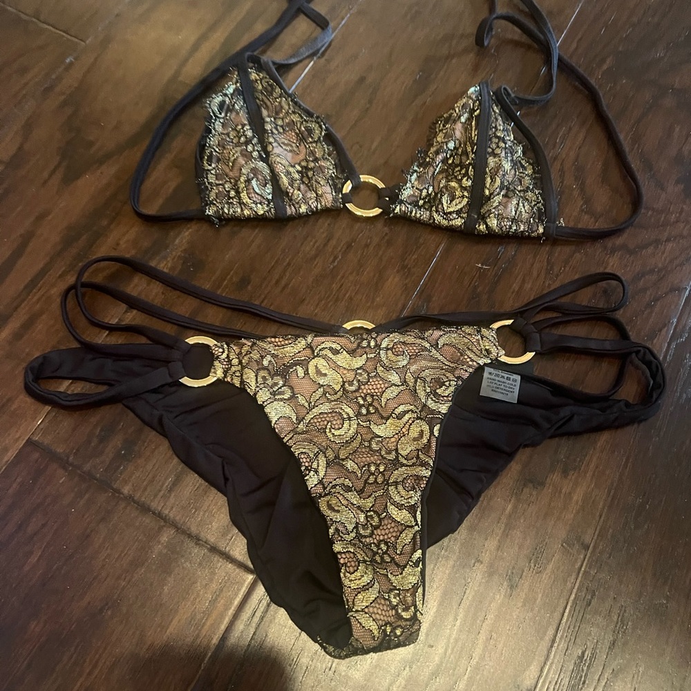 Beach bunny bikini